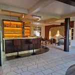 Hotel Sure By Western Saint-quentin Ouest Le Pot D Etain Holnon