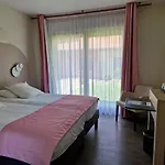 Sure By Western Saint-quentin Ouest Le Pot D étain Hotel 3*
