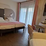 Sure By Western Saint-quentin Ouest Le Pot D étain Hotel 3*