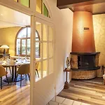 Sure By Western Saint-quentin Ouest Le Pot D Etain Hotel 3*