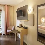 Sure By Western Saint-quentin Ouest Le Pot D Etain 3*