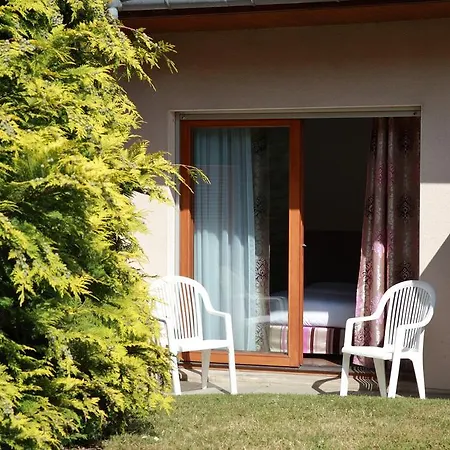 Sure By Western Saint-quentin Ouest Hotel Holnon