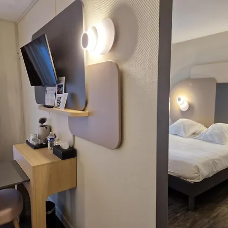 Sure By Western Saint-quentin Ouest 3*