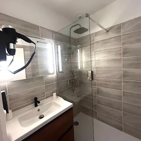 Hotel Sure By Western Saint-quentin Ouest