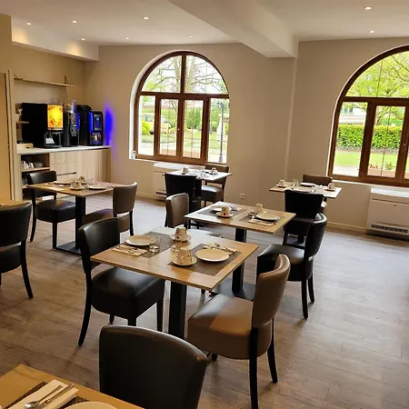 Sure By Western Saint-quentin Ouest Le Pot D Etain Szálloda 3*