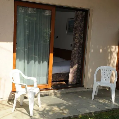 Sure By Western Saint-quentin Ouest Le Pot D Etain 3*