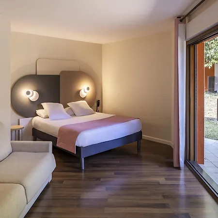 Sure By Western Saint-quentin Ouest Le Pot D Etain 3* Holnon