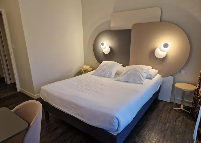 Отель Sure By Western Saint-quentin Ouest Le Pot D Etain